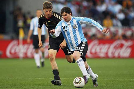 Messi và Muller sẽ có dịp tái ngộ sau 4 năm.